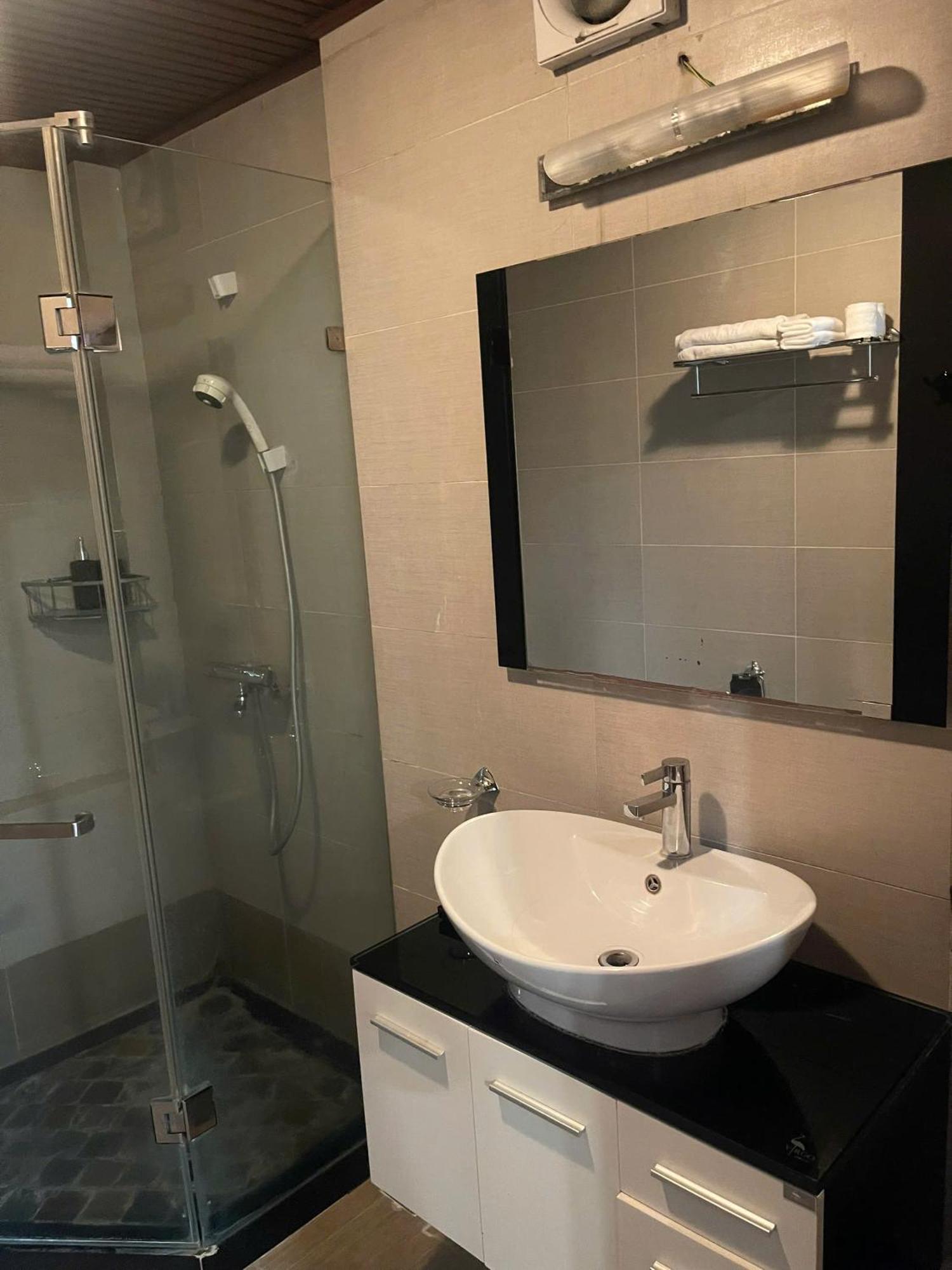 Eco Nest Classic Apartment & Hotel Hanoi Eksteriør bilde